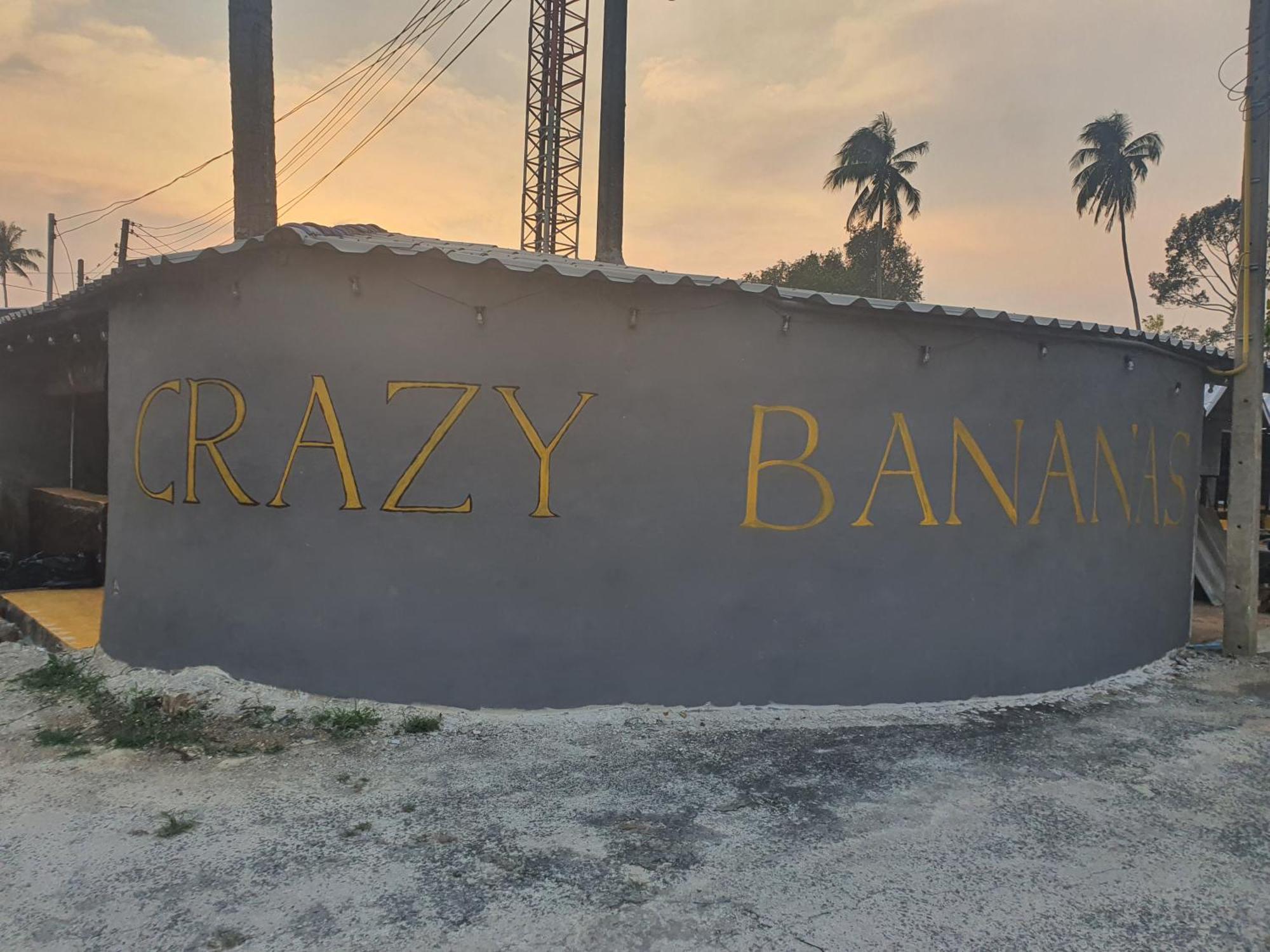 Crazy Monkey Hotel Trat Kültér fotó